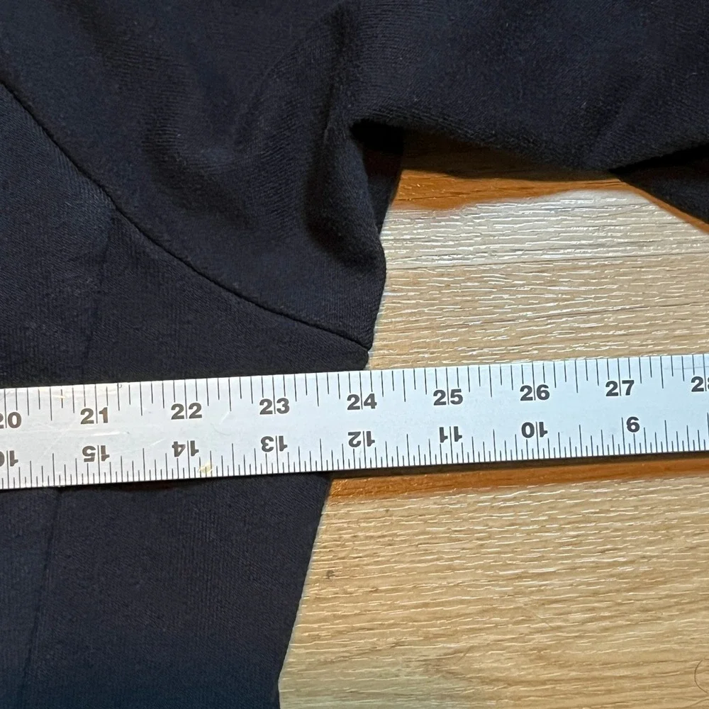 Alo Yoga Frost Hoodie Women S Black Sherpa Lined Sweatshirt Thumbhole Pullover